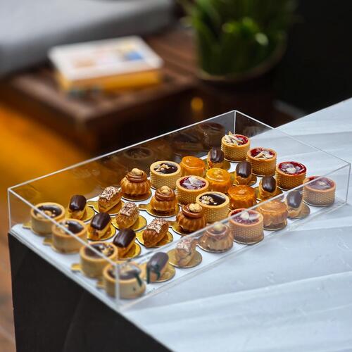 Acrylic dessert plate, 32 pieces