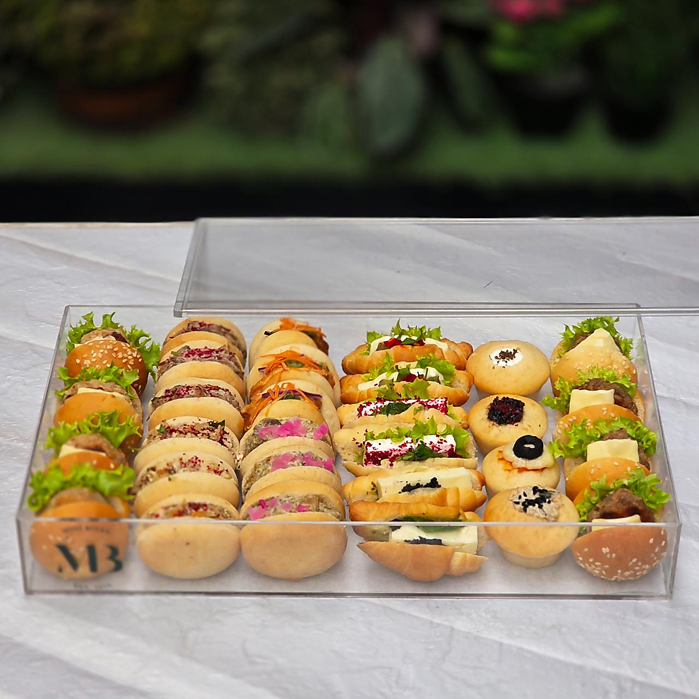 Acrylic plate 30 pieces