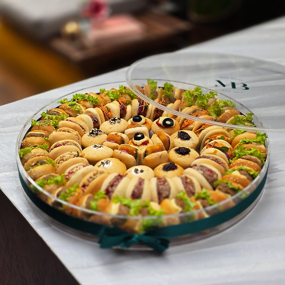 Round acrylic sandwich plate, 65 pieces