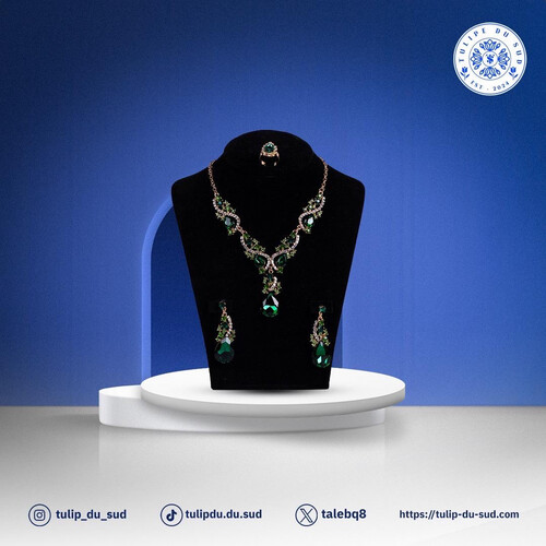 اطقم نسائية