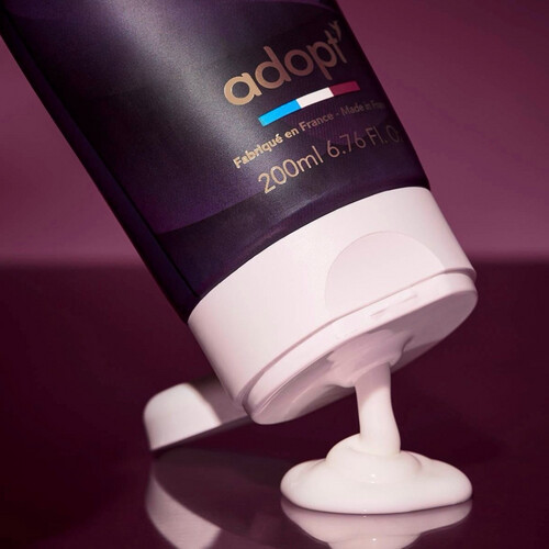 كريم مرطب لليدين والأظافر 200 مل ينعّم ويلطف اليدين والقدمين بشكل فوري