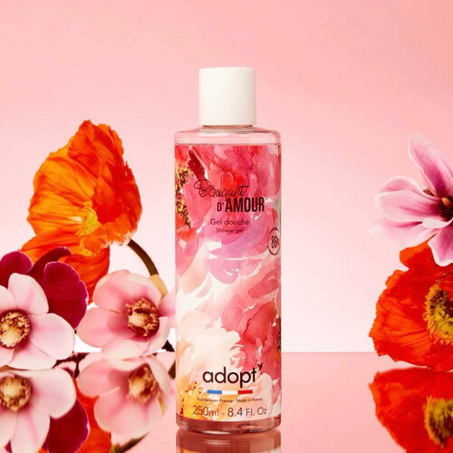 جل استحمام معطر ٢٥٠ مل رائحة زهور مختارة بعناية غير مسبوقة