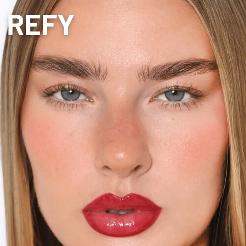 ملمع شفاه شديد اللمعان مع جميع فوائد البلسم الأحمر