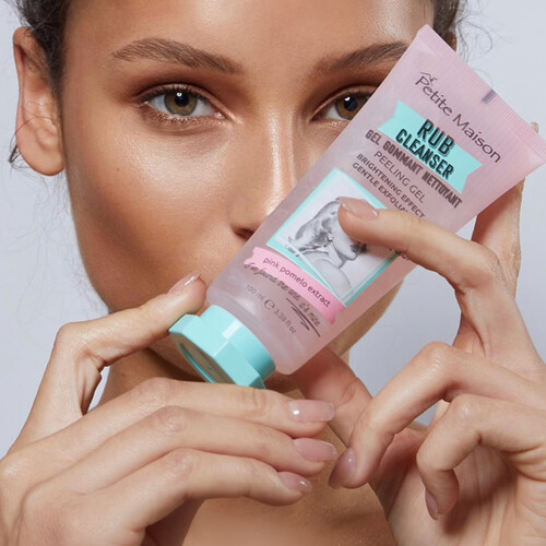 جل مقشر ومنظف 100 ملم