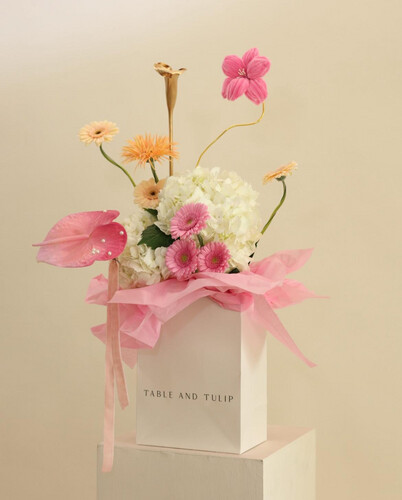 Blush & Bloom