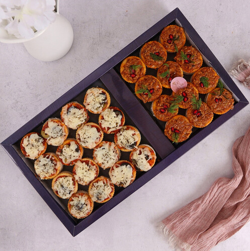 full Nescafe fatyer mashroom pizza