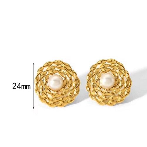 earring 3