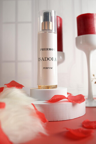 عطر ايزادورا