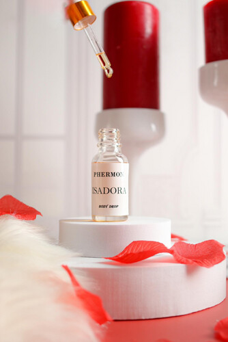 قطرة ايزادورا الفرمونية