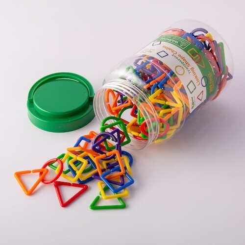 Geometric shapes chain game