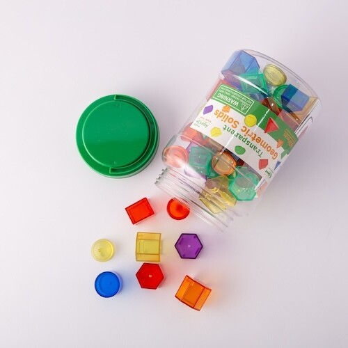 Plastic triangular space shapes