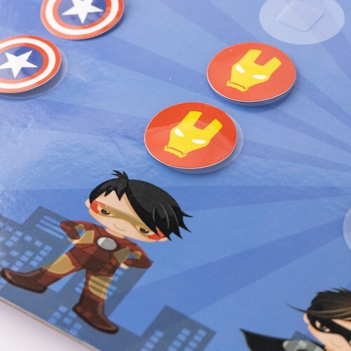 لوحة تحدي الأبطال