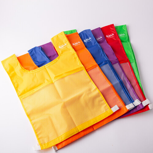 سترة ملونة لوضع البطاقات