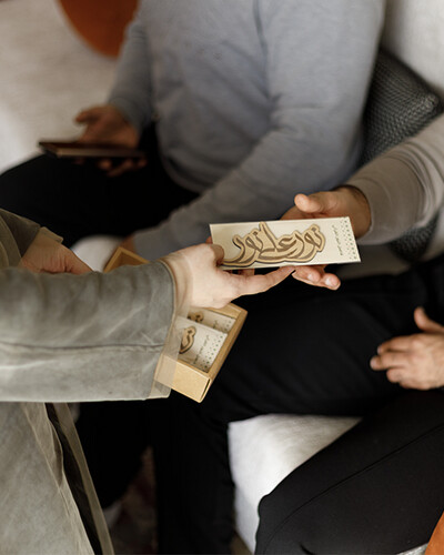 توزيعات فاصل النور القرآني الخشبية