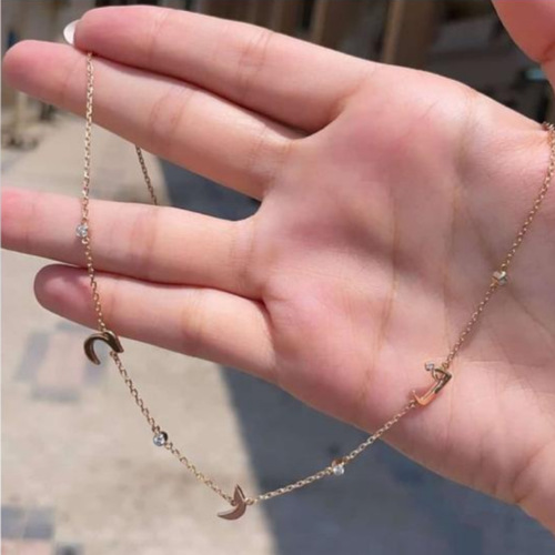 سلسلة ذهب عيار ١٨  ..٤ حروف و ٣ المسات