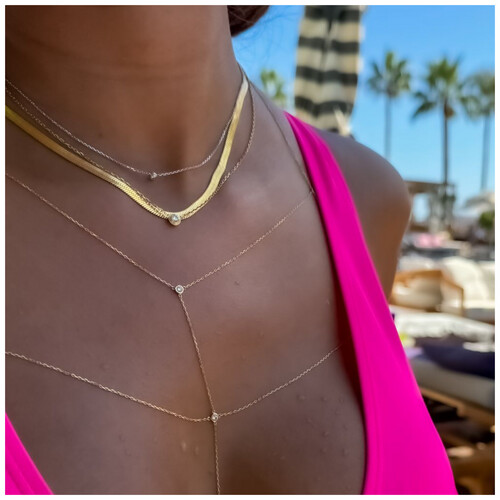 سلسلة جسم جازي مرصعة بماستين ذهب عيار ١٨