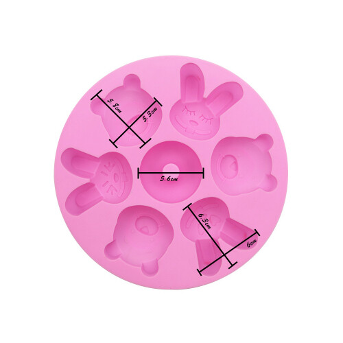 قالب خبز على شكل أرنب ودب