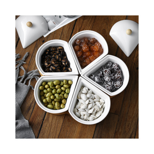 وعاء تقديم سيراميك مع غطاء وقاعدة خشبية