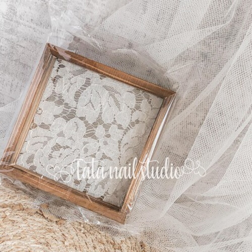 عدد 3 صواني خشب بأحجام صغيرة تصلح للزينة فقط