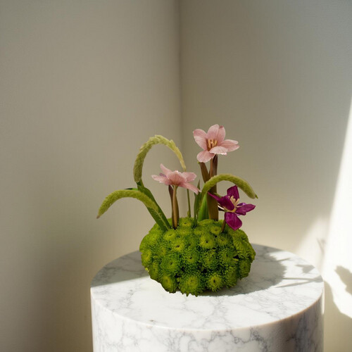 Artistic Floral Design - No. 3119