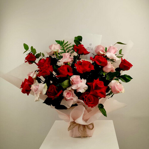 مزيج الجوري الأحمر والوردي - رقم 2187