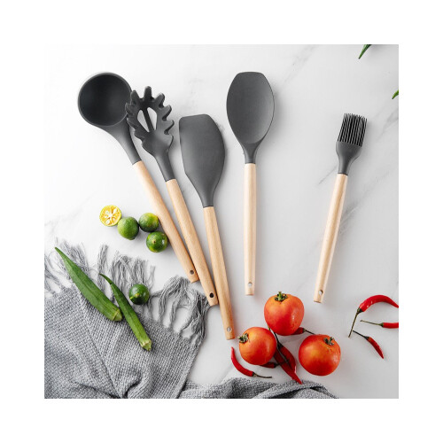 طقم أدوات مطبخ