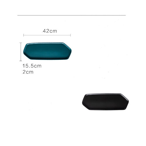 صحن سيراميك باللون الأخضر