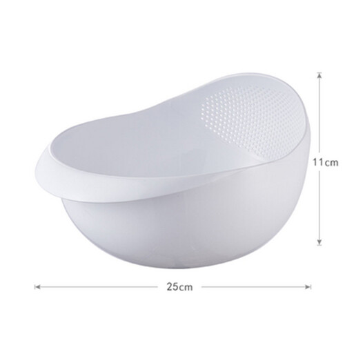 مصفاة بلاستيك