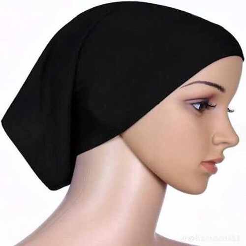 قبعة مربعة ابيض