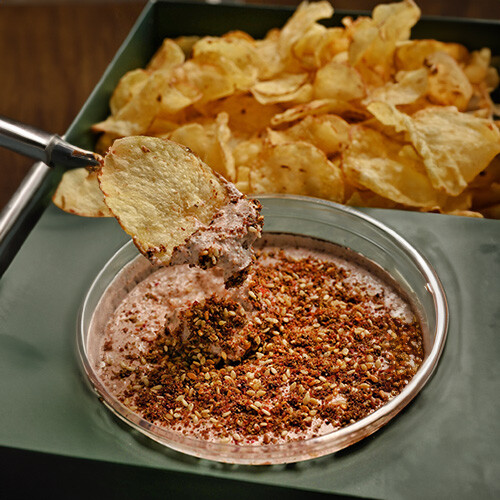 تغميسة الجبن بالزعتر