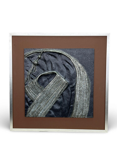 Silver Bisht frame