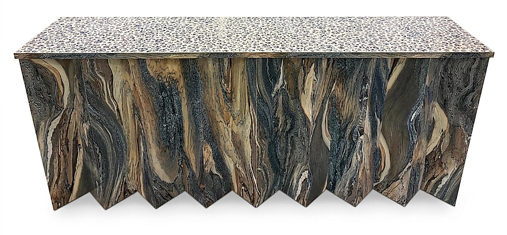 Console with mosaic