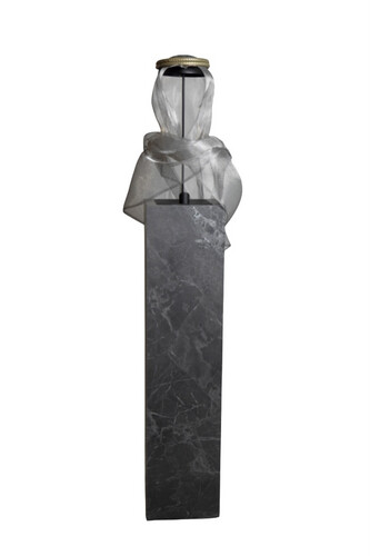 Gutra Stand with Ceramic Design Dark Grey Color