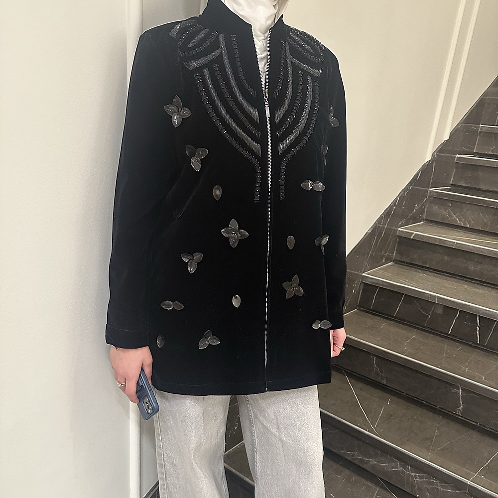 winter chic black