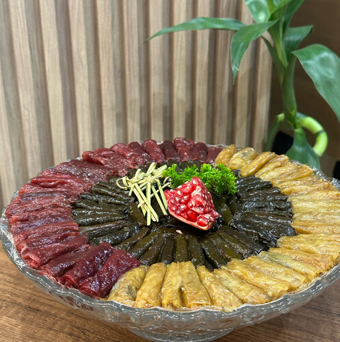 ‏mini Mix Grape Leaves And Cabbage 200 Pieces With Crystal Tray /z