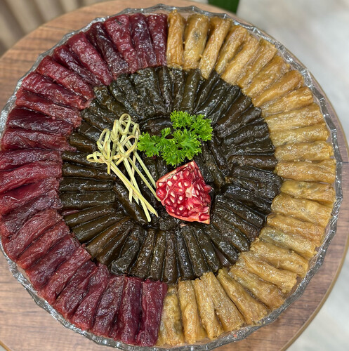 ‏mini Mix Grape Leaves And Cabbage 200 Pieces With Crystal Tray /z