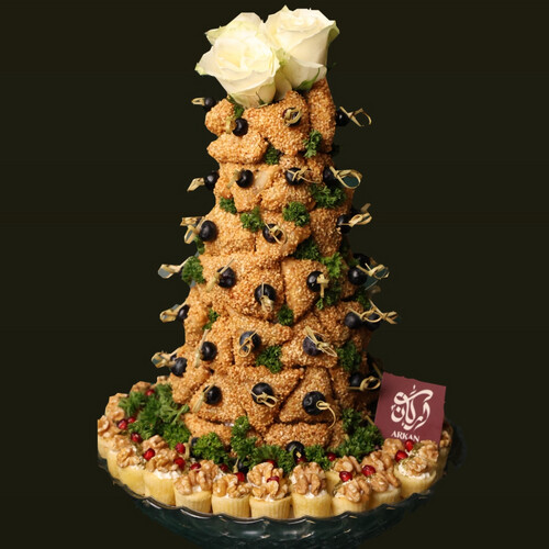 Samon walnuts with sambosa pyramid with Crystal  plate .Price