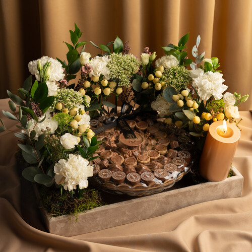 Classic Cocoa and Rose Tray 2