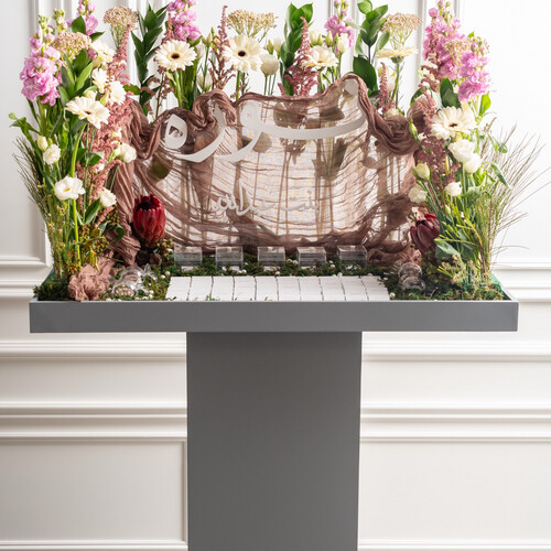 Large floor stand 1