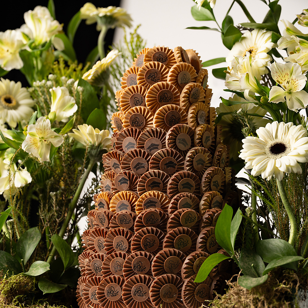 Rose and chocolate arrangement for graduation 2