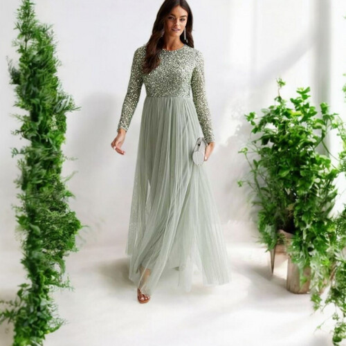 S064 Women Gown