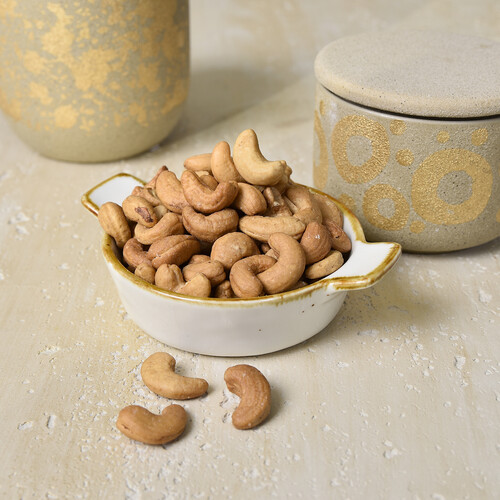 Salty cashew