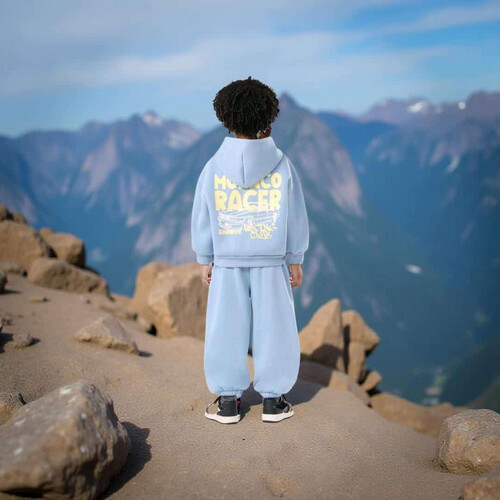 طقم للأولاد