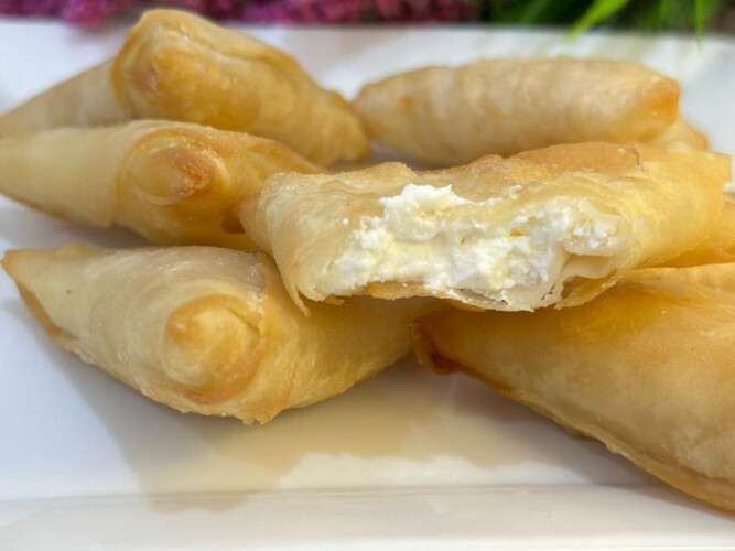 Frozen Samobasa White Cheese 50 Pieces