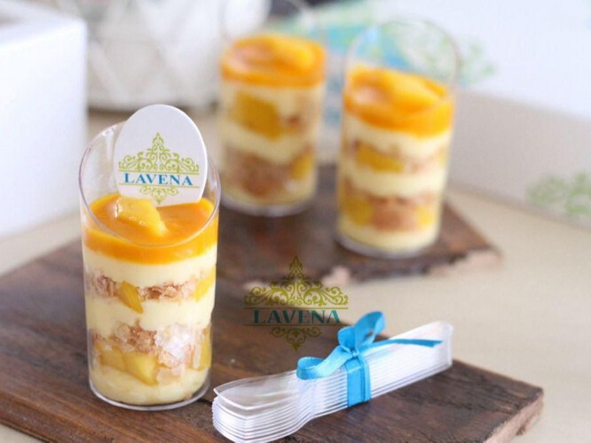 Mango Mille-feuille 24 Cups