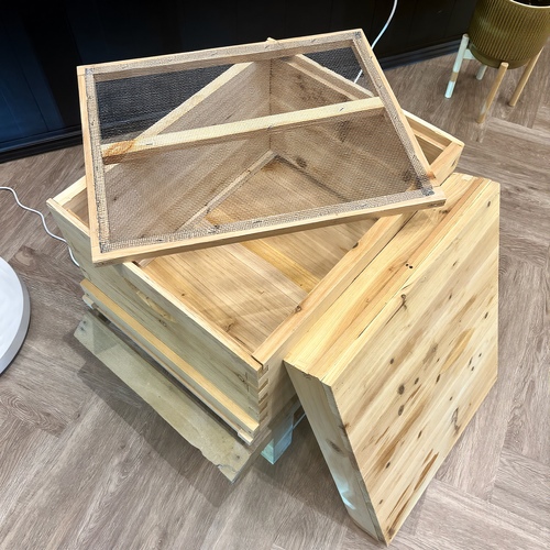Beehive Box