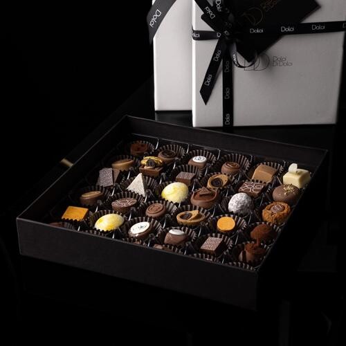 Box  Big contains 36 pieces of chocolates