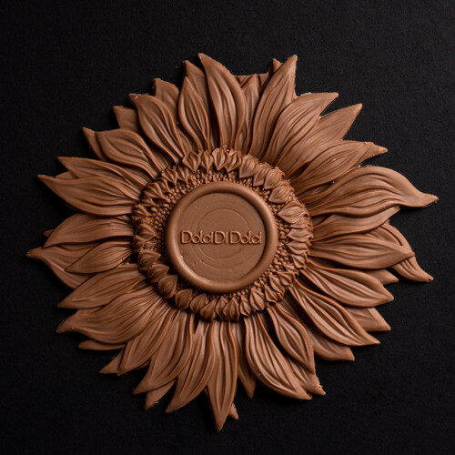 Chocolate Bar With Sun Flower Design