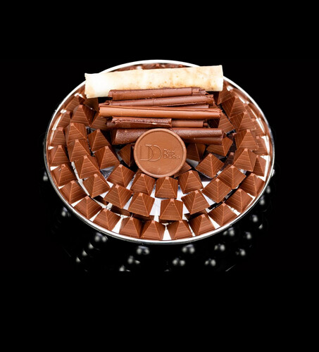 Bubble Tray With Our Best Seller l Darabeel Chocolate