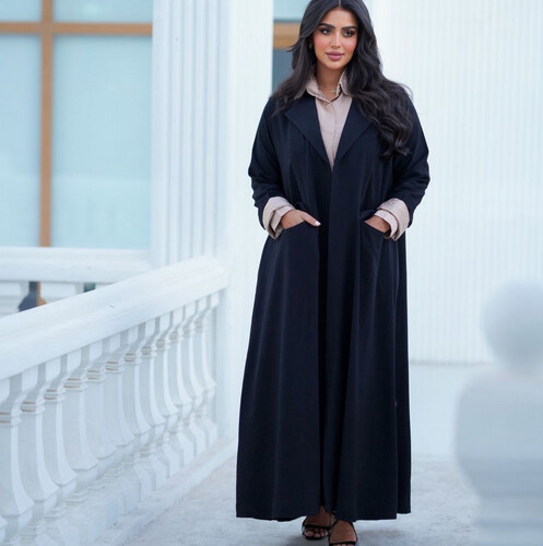 بليزر مع قميص بالمان